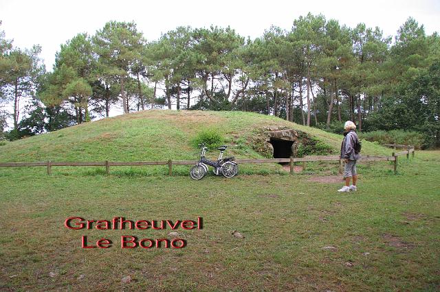 477 Le Bono  Le Cairn - grafheuvel.jpg